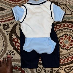 George Baby 3 piece set size xl 3-6 Mos